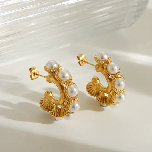 Luxurious Geometric Pearl Drop Earrings