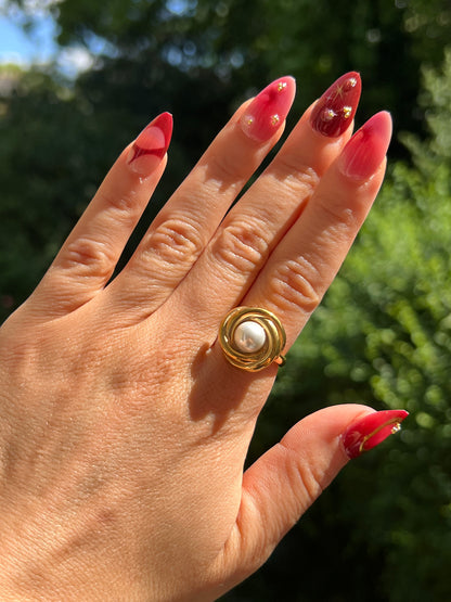 Rose Pearl Ring
