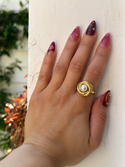 Rose Pearl Ring