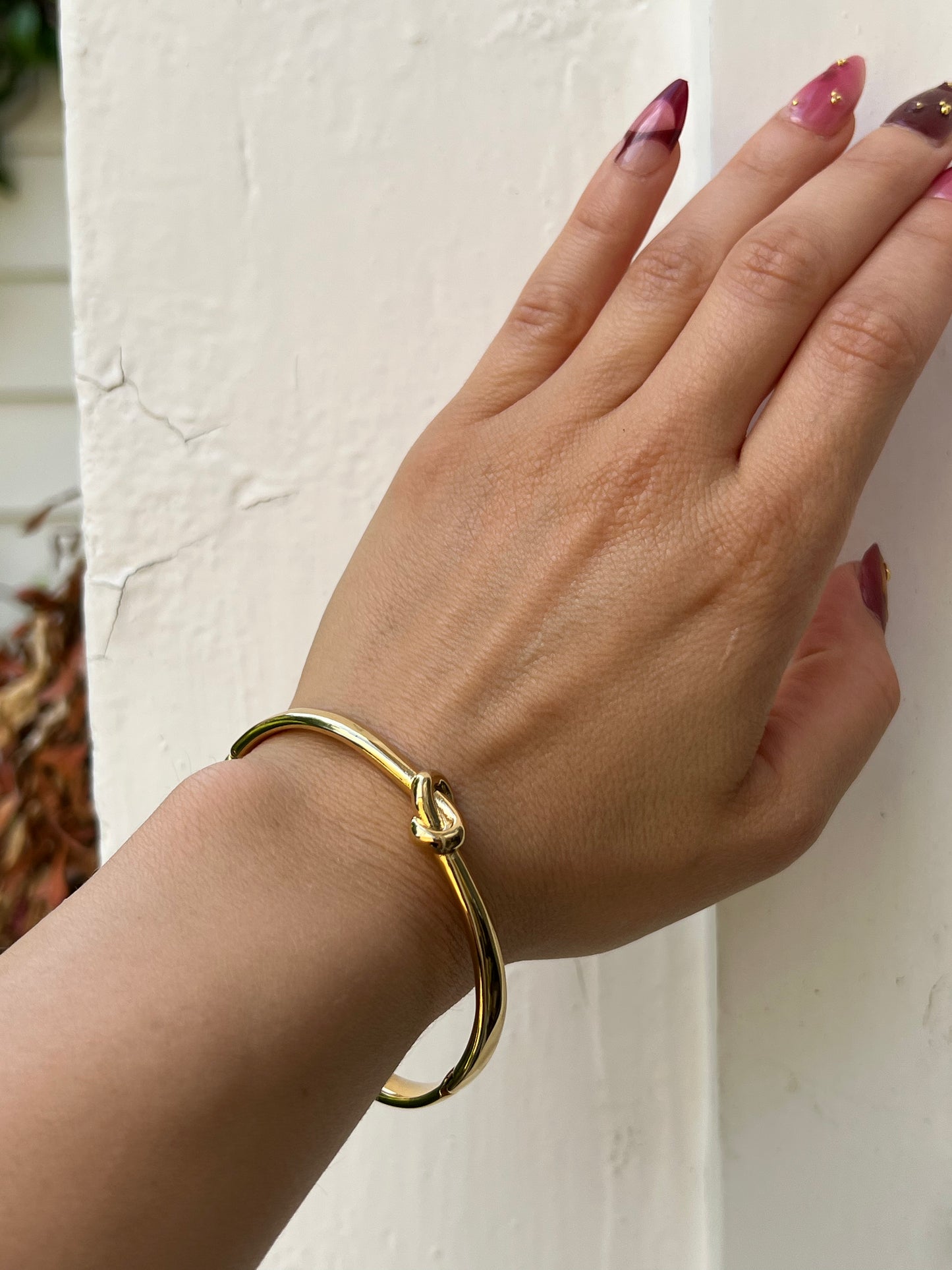 Knot Gold Bangle