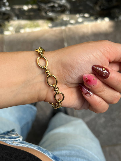 Gold Lace Bracelet