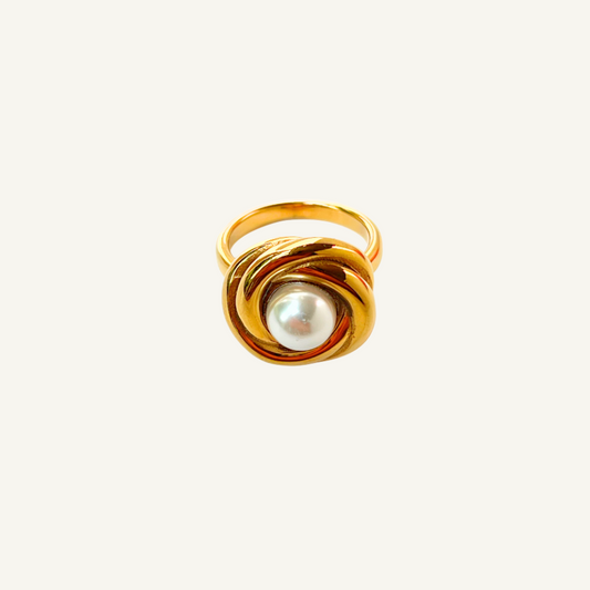 Rose Pearl Ring