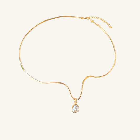 Teardrop Pearl Gold Necklace